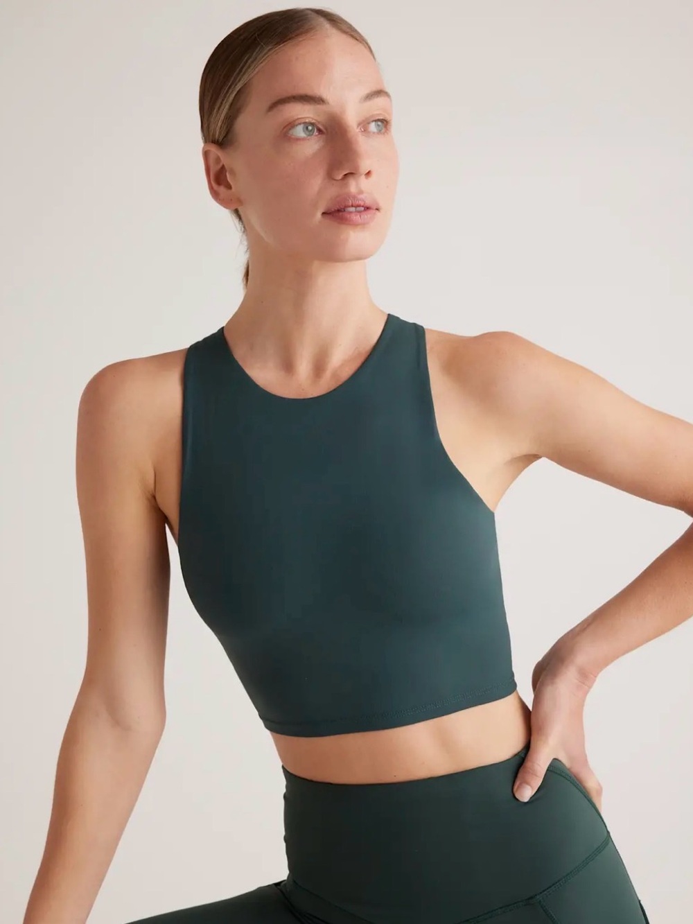 NWT Quince Limited Edition Ultra Form High Neck Cropped Tank- size small
